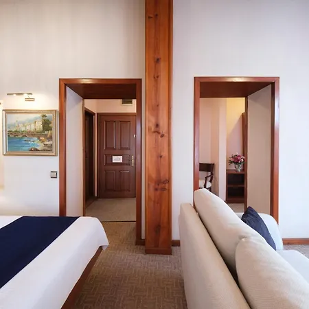 Bosnali Otel Adana