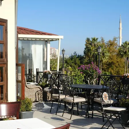 Bosnali Hotel 3*