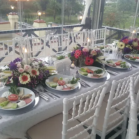 Bosnali Hotel