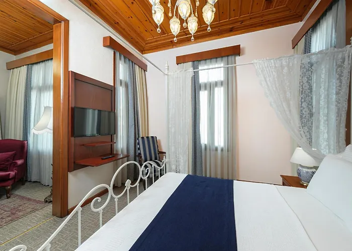 Готель Bosnali 3*