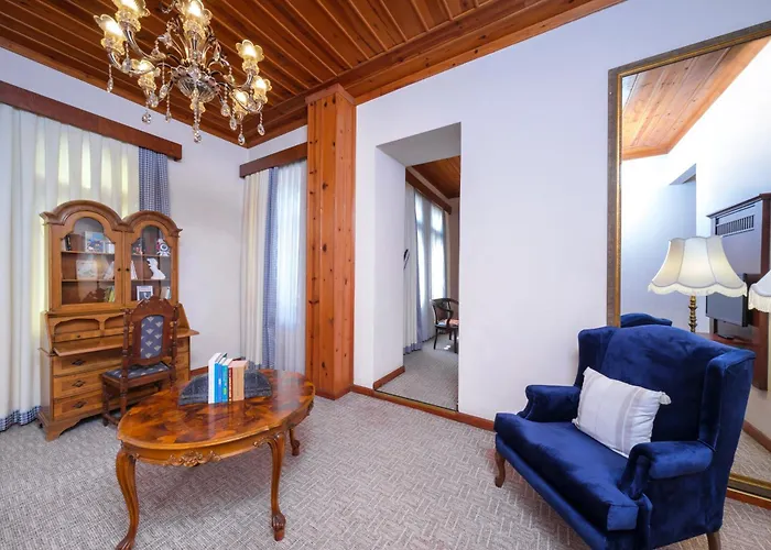 Готель Bosnali